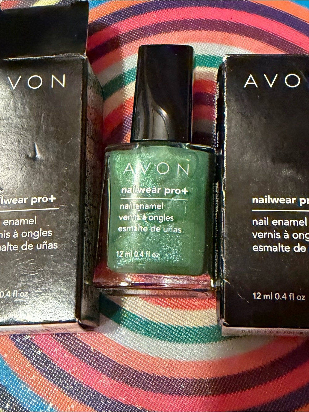 Avon 2 bottles of Garden green nail polish!